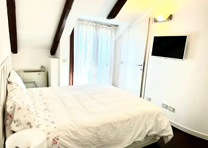 Garibaldi Suite
