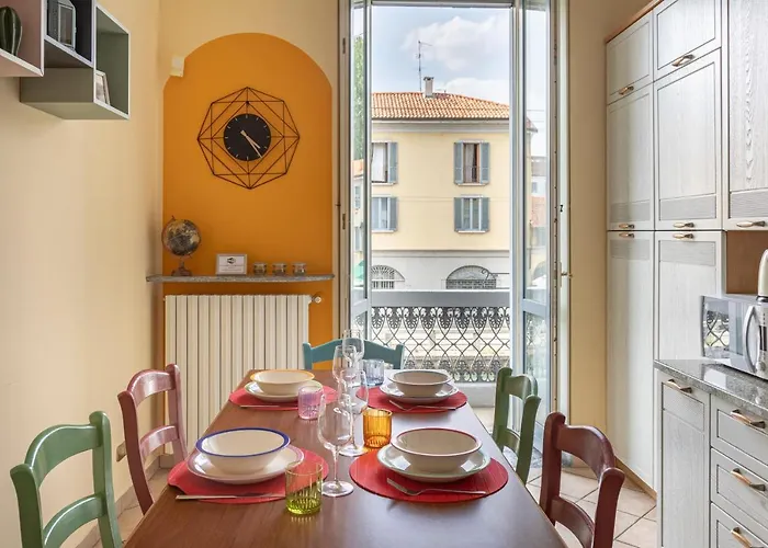 Joyful Naviglio Fortunato Home