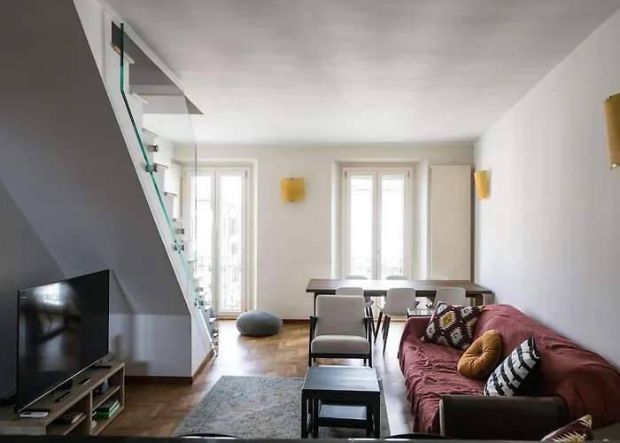 Wonderfull Two Floors Apartment Navigli
