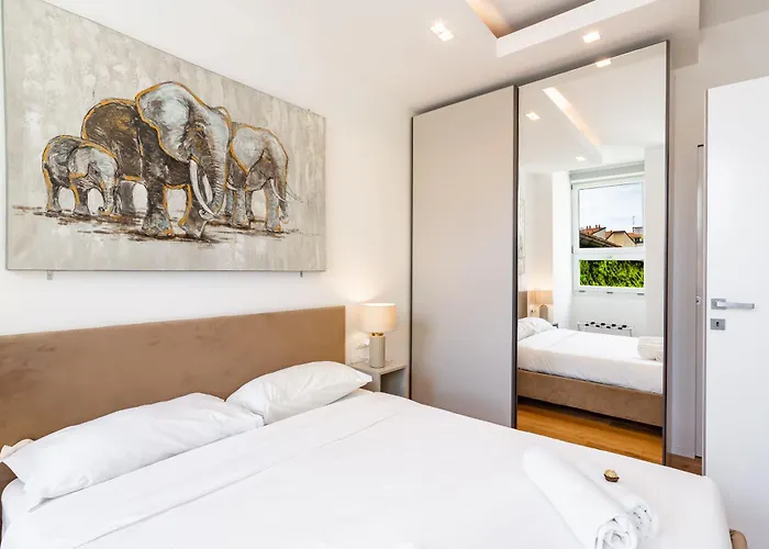 Moscova Luxury Home