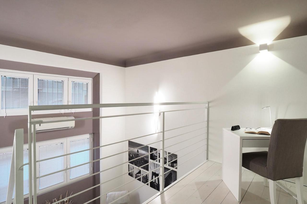 Contempora - Breno 2 * Mailand