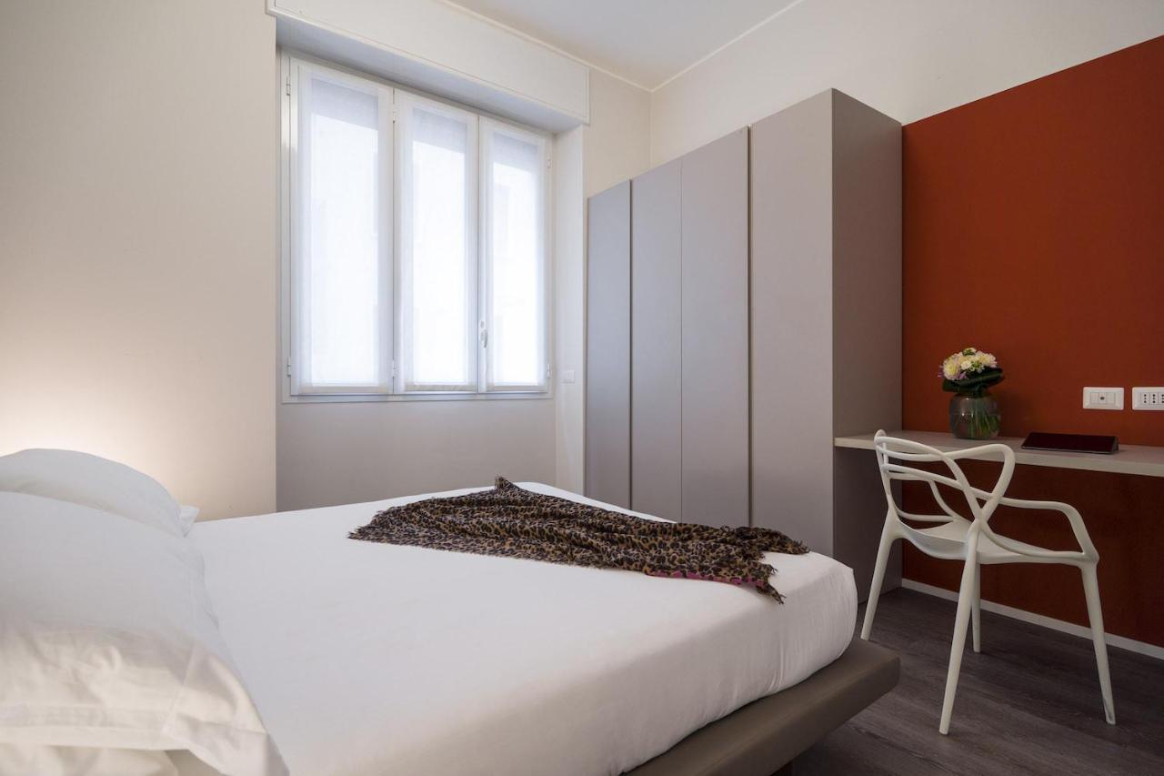 Contempora - Cavallotti 13 - B14 * Milan