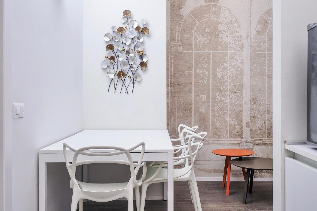 Contempora - Cavallotti 13 - B14 * Milan