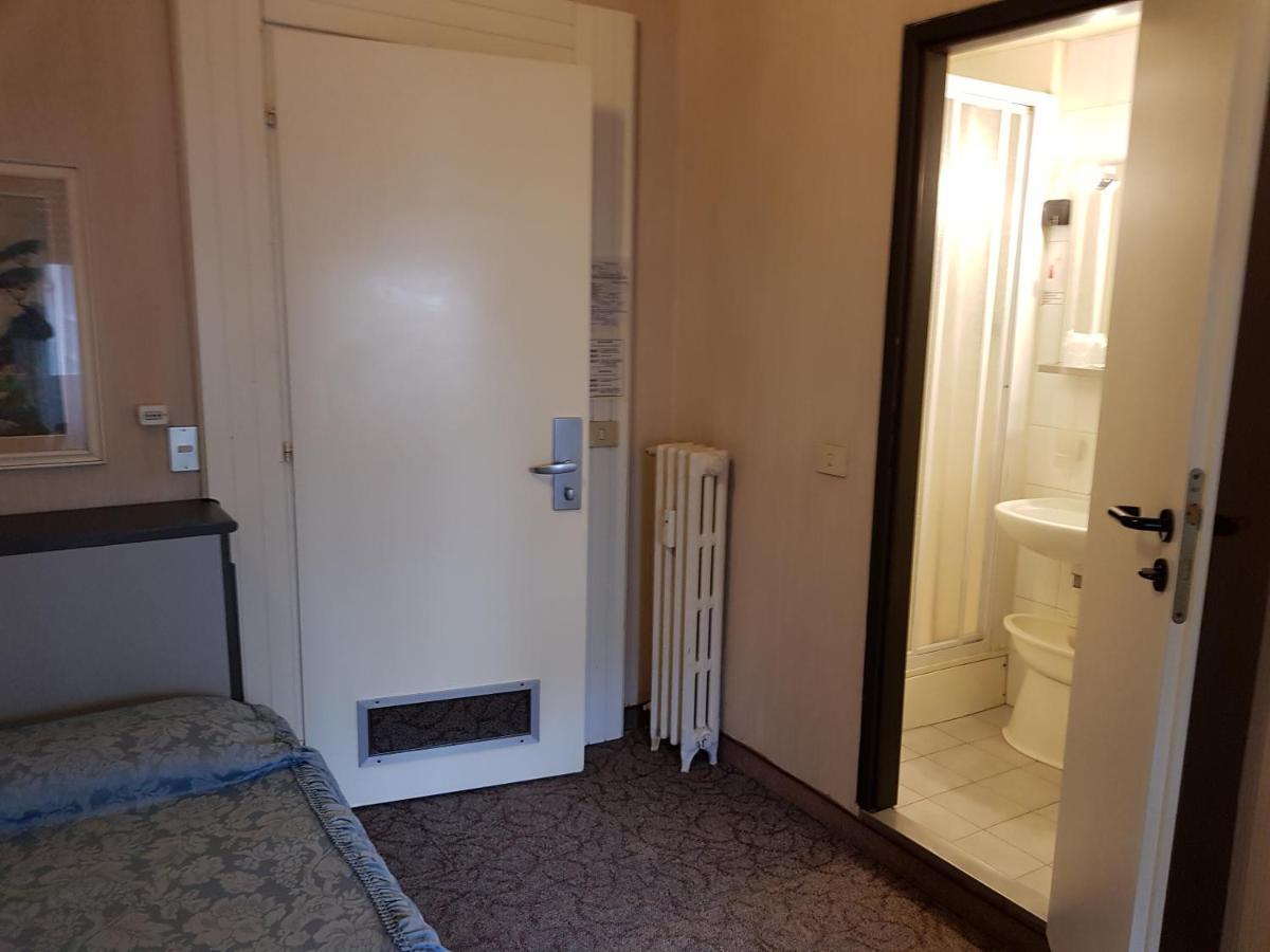 Hotel Ada