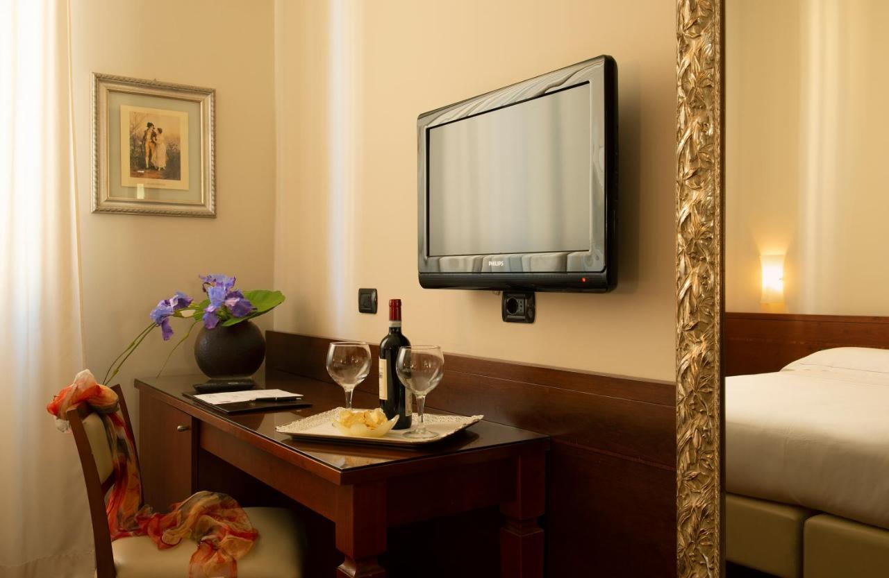 Fenice Hotel