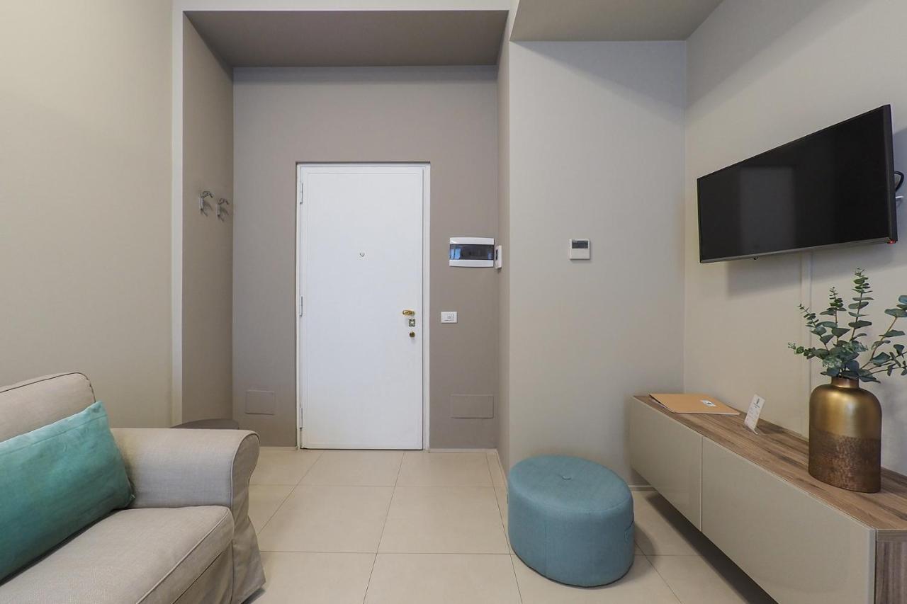 Contempora - Cavallotti 13 - B52