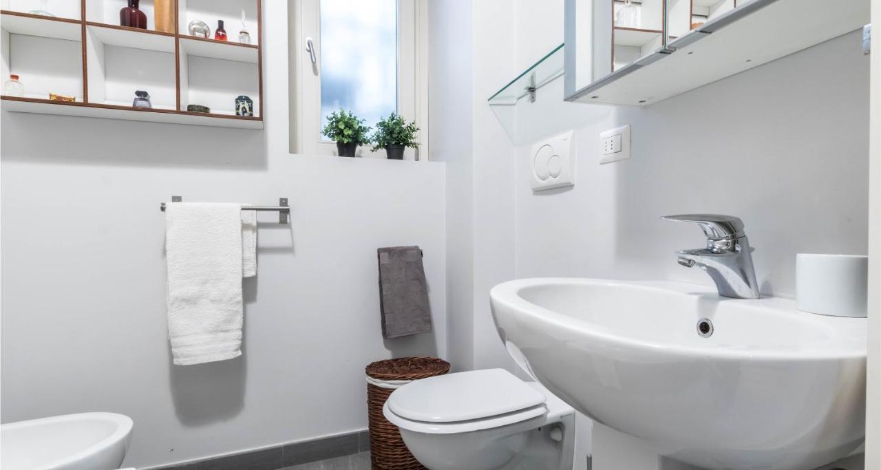 Joivy For 6 With Big Terrace In Centro Storico Apartment Mailand