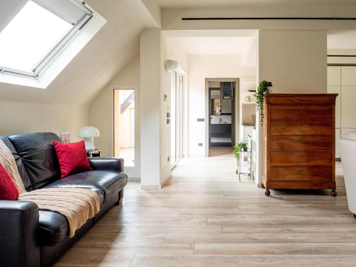 The Best Rent - Attic With Terrace In Downtown Apartamento Milão