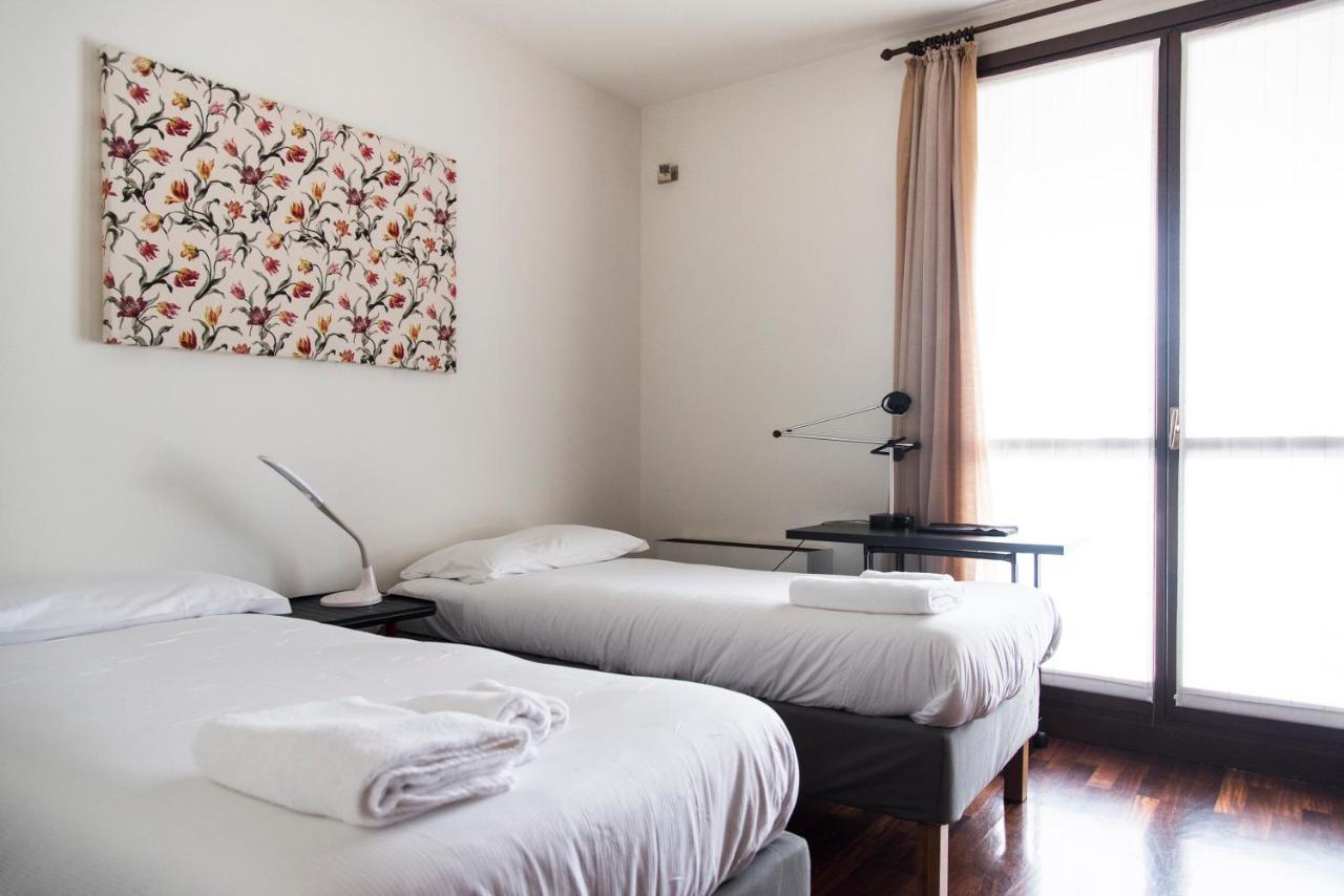Youhosty - Vittadini 5 Apartment