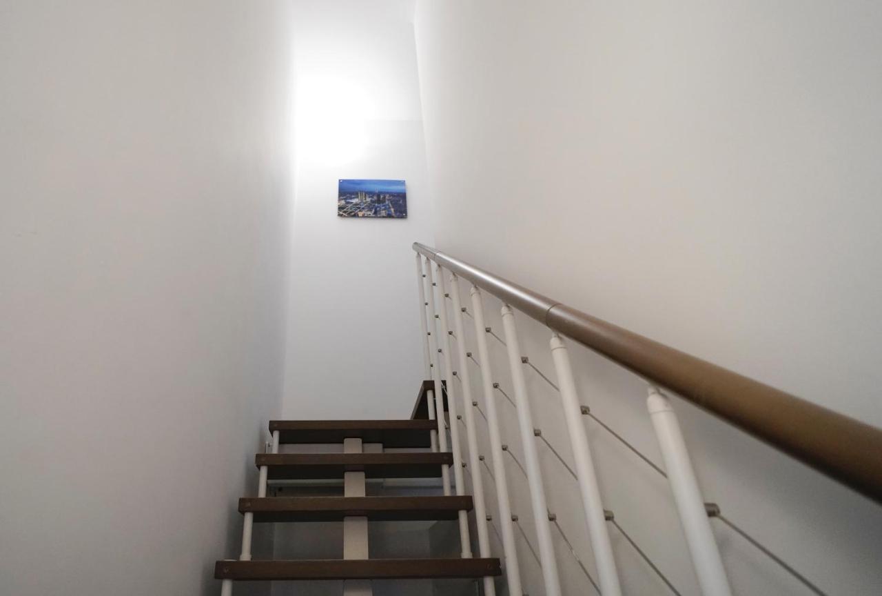 Rentopolis - Palazzo Candiani Apartamento