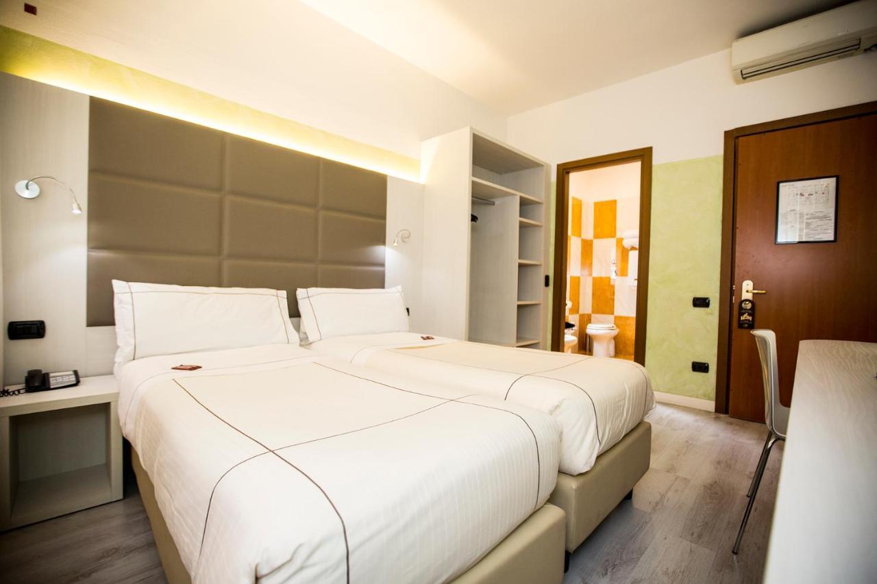 Agape Aa Hotel Mailand
