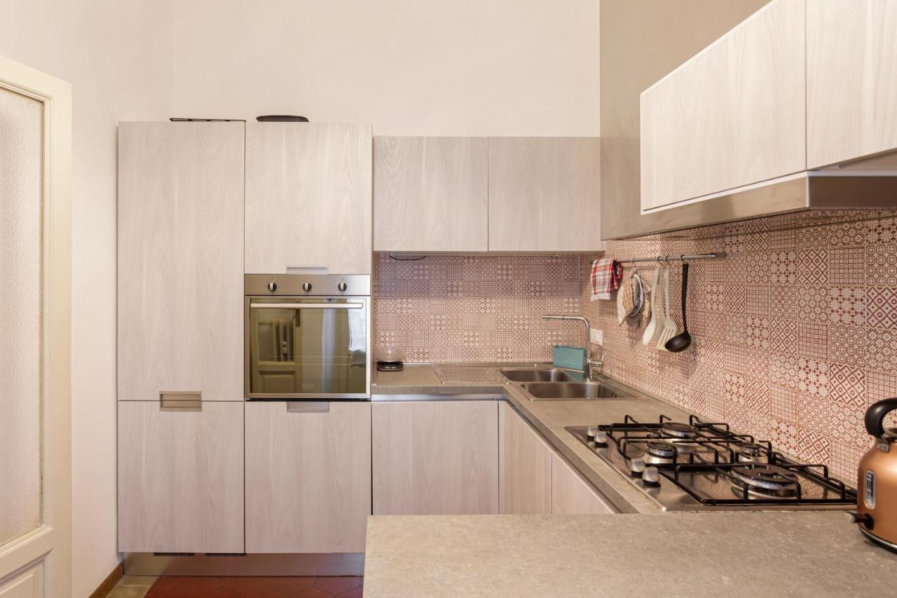 Restayled Chic Apartement- Via Ozieri *