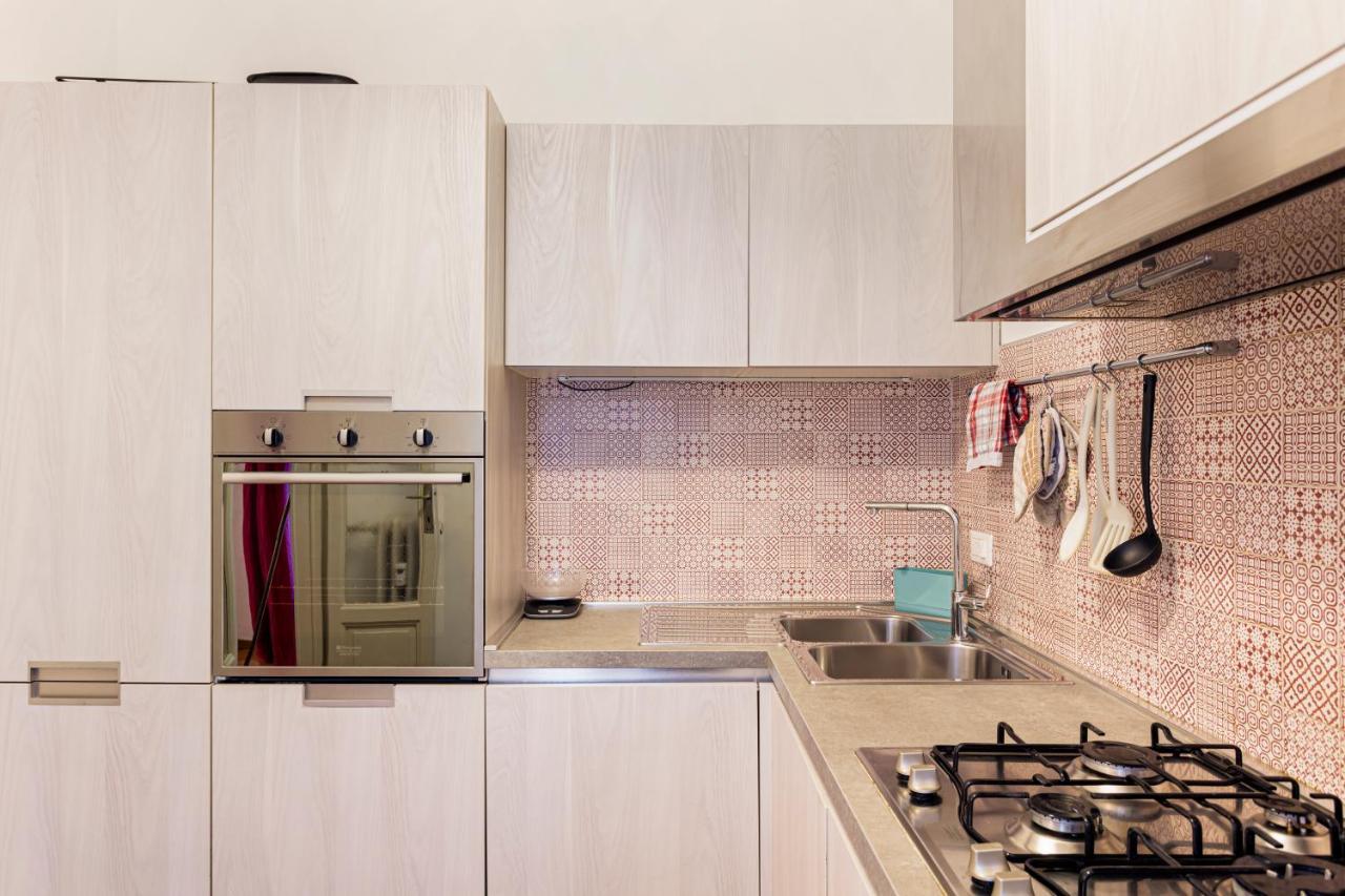Restayled Chic Apartement- Via Ozieri * Mailand
