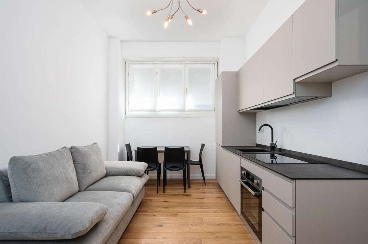 Hemeras Boutique Homes : 3 In Center *