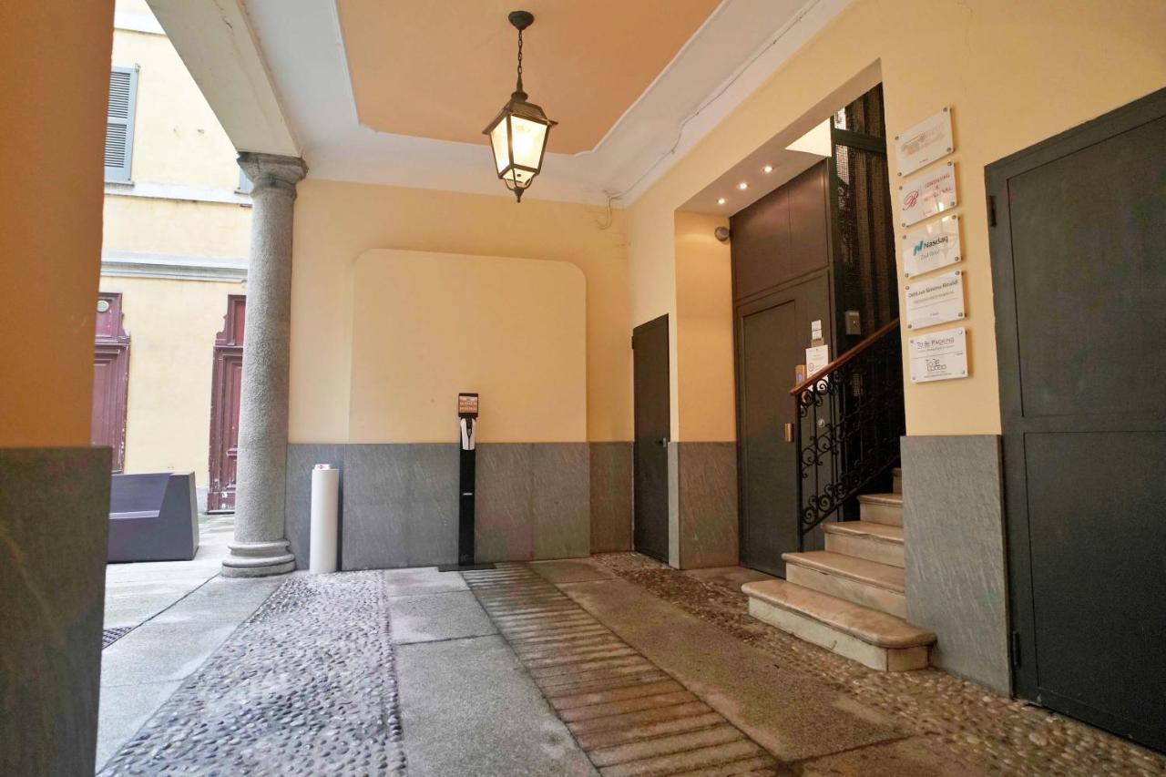 Chic 1bdr With Shared Terrace Steps From Duomo By Rentopolis * Mailand
