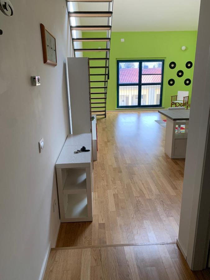 Loftmi Apartment *