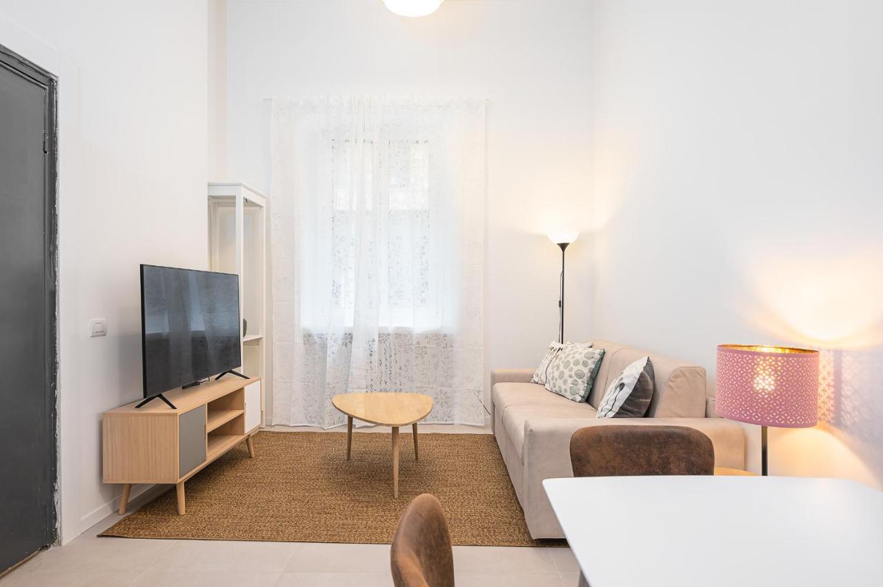 Hemeras Boutique Homes - Near Citylife Apartment *