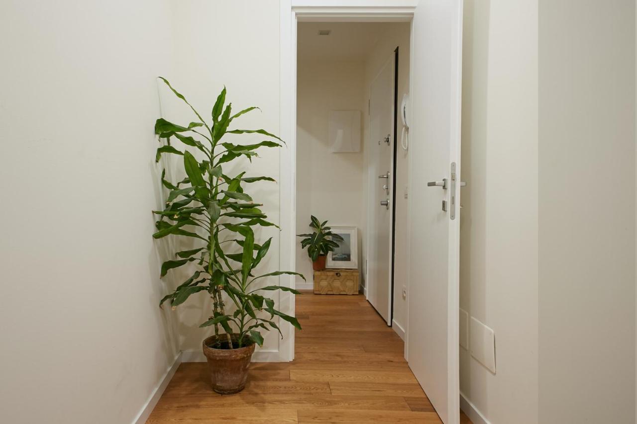 Comfy Station Apartment *