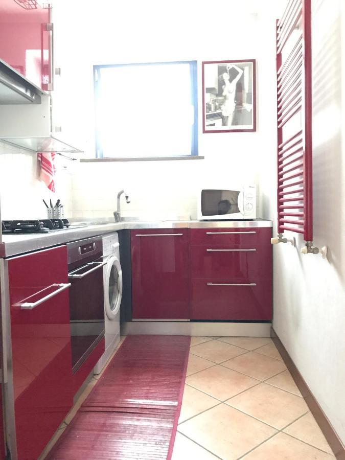Fiera Milanocity View With Terrace Next To Shopping Mall Apartment Mailand