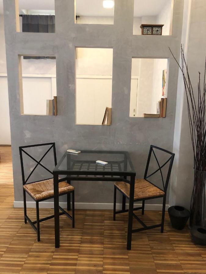 Isola Apartment Mailand