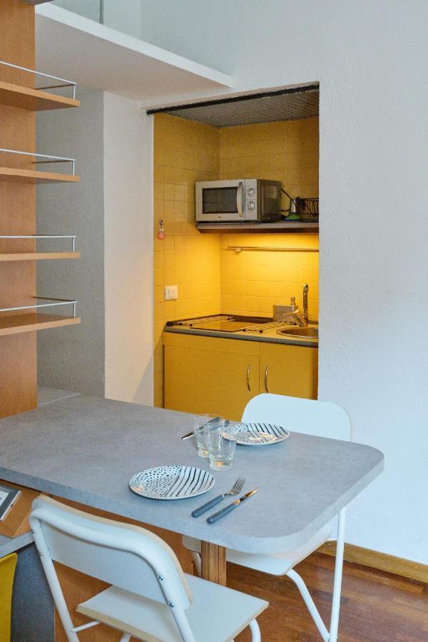 Artist Nadia's In Porta Vercellina Apartment Mailand