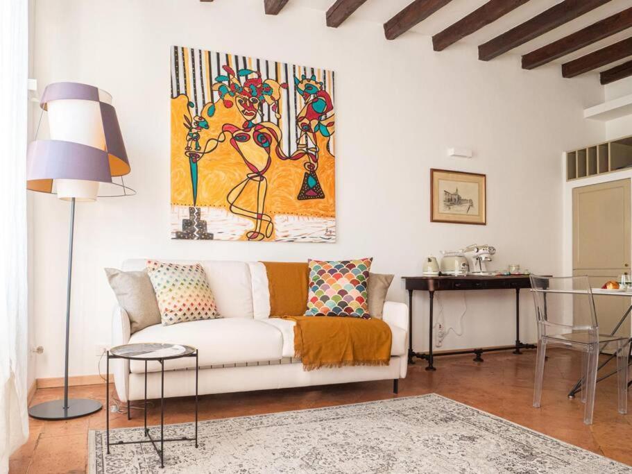 Romantic Flat On Navigli River By Easylife Apartamento
