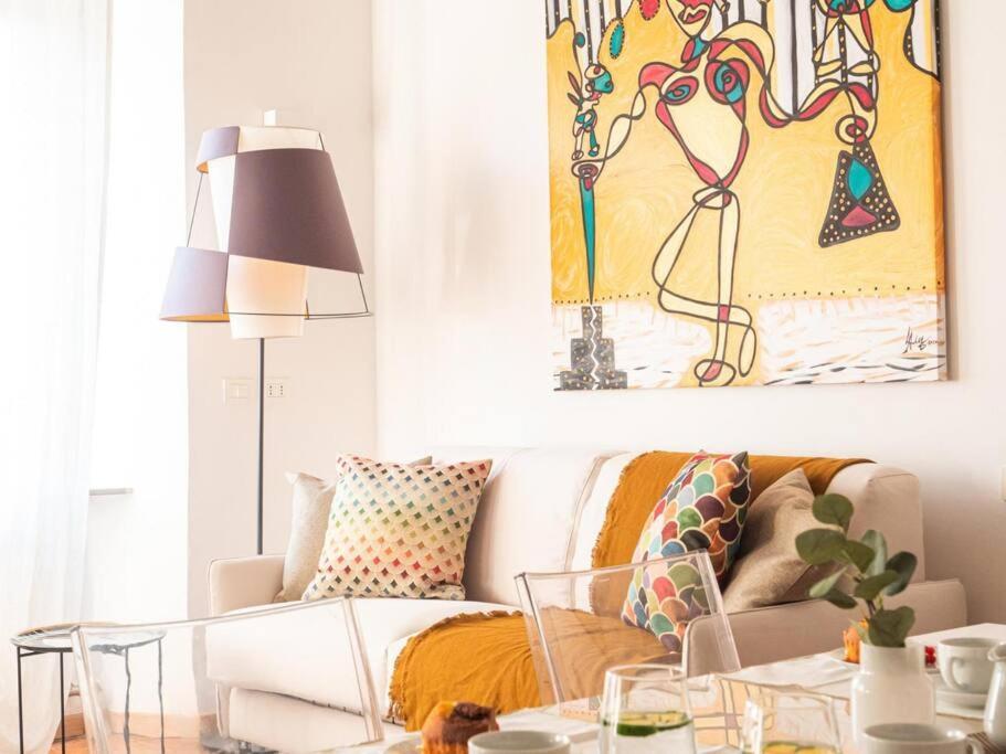 Romantic Flat On Navigli River By Easylife Apartamento Milão