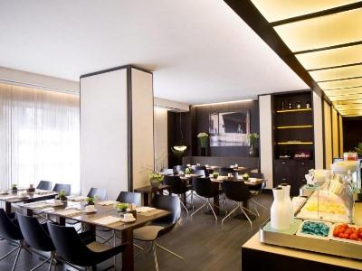 Hotel Starhotels Tourist Milão