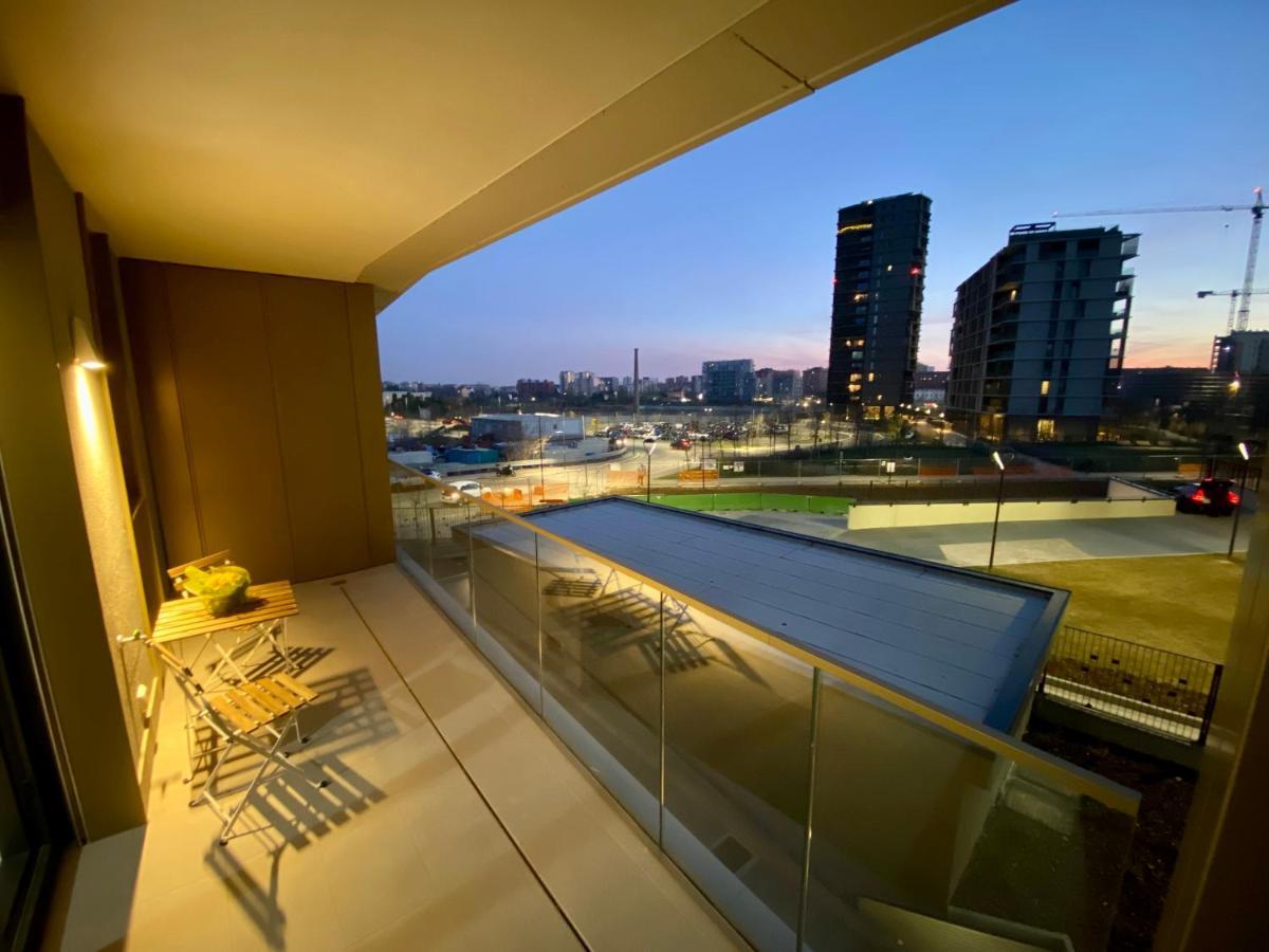 East Uptown High Tech Studio Apartment Mailand
