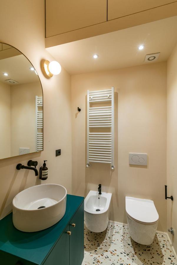 Youhosty - Borgonuovo 4 Apartment Milan
