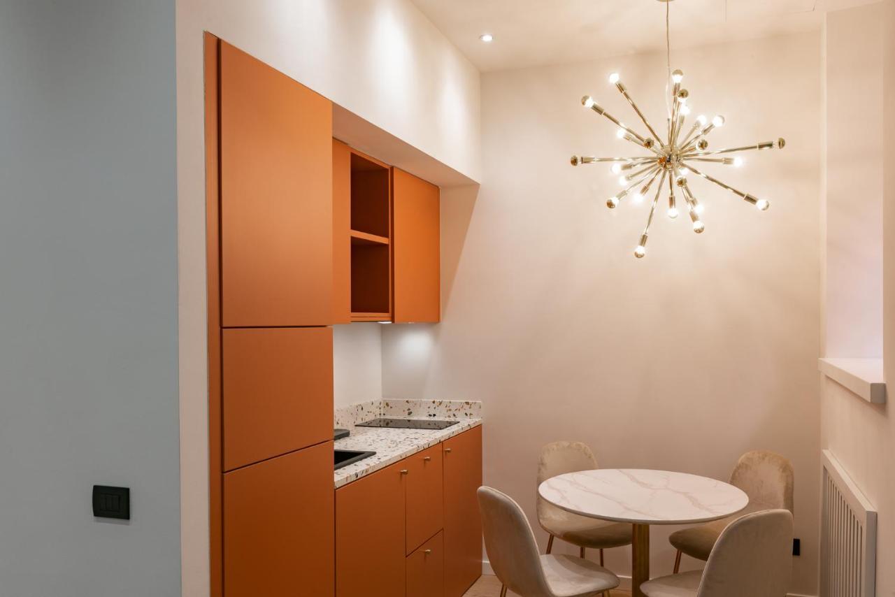 Apartment Youhosty - Borgonuovo 4