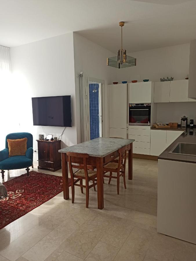 Apartamento Ampio Ed Incantevole Monolocale A Citylife Milão