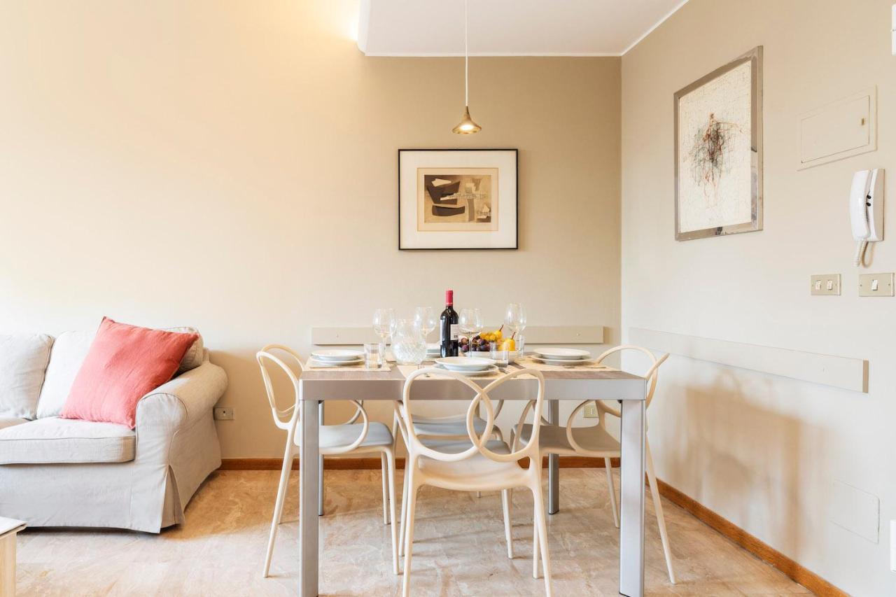 Contempora - Elvezia 8 - E32 * Mailand