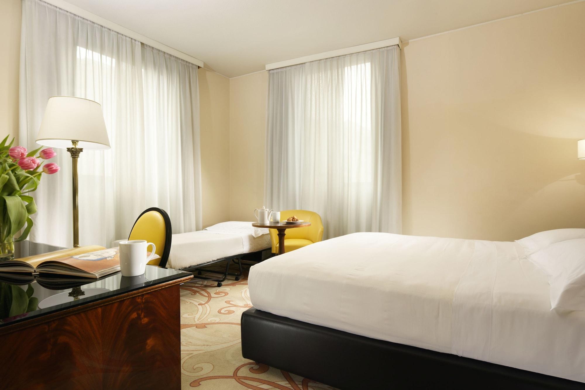 Una Scandinavia Hotel 4*