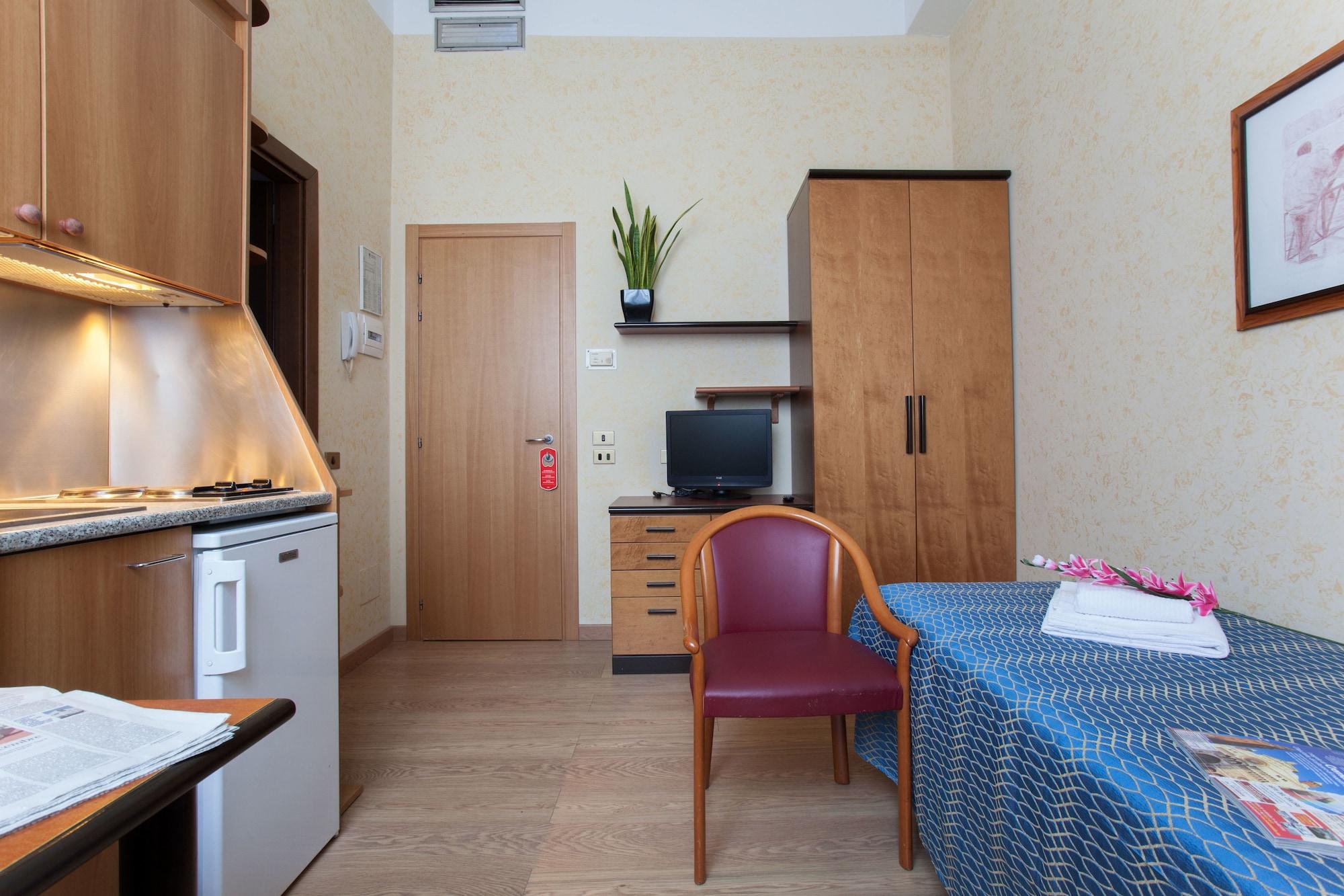 Lepontina Aparthotel 3*