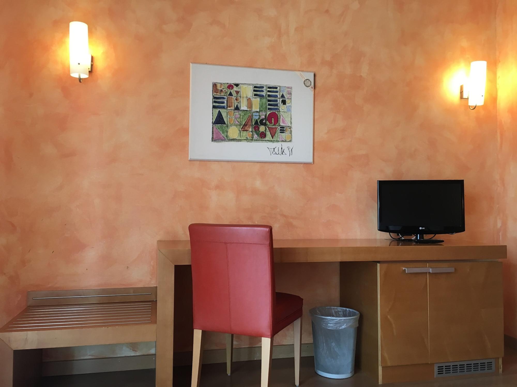 Plus Welcome Hotel 3*