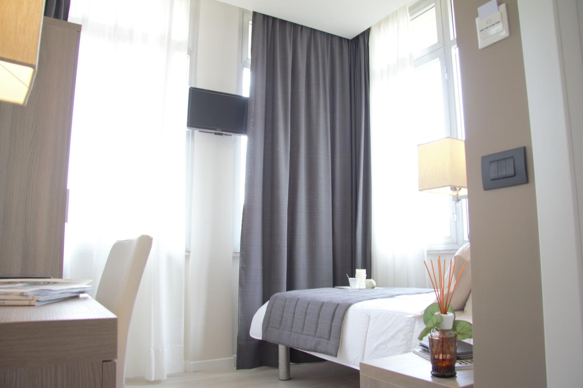 Hotel Zara 3*