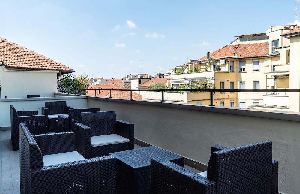 Hotel Golden 3*