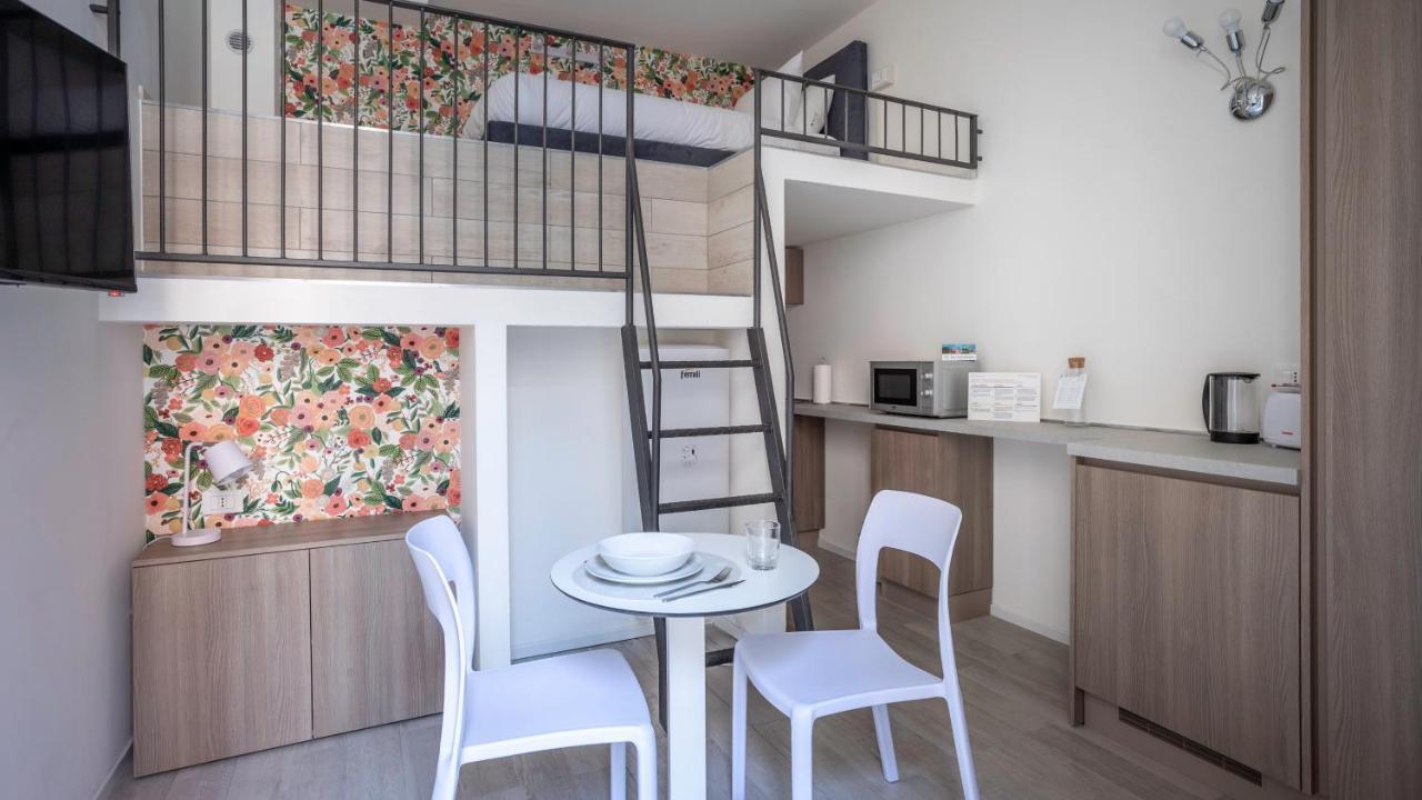 Italianway - The B Village Business Milan