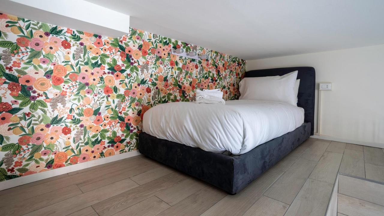Italianway - The B Village Business Apartment *