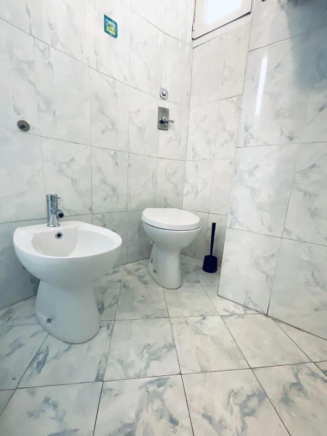 Apartment With Wonderful Navigli District View Mailand
