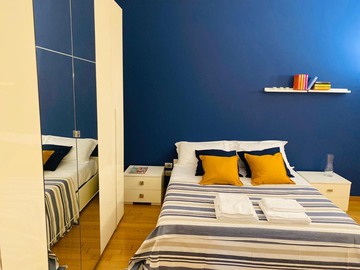 Chiara 34 - M4 Metro Blu Apartamento