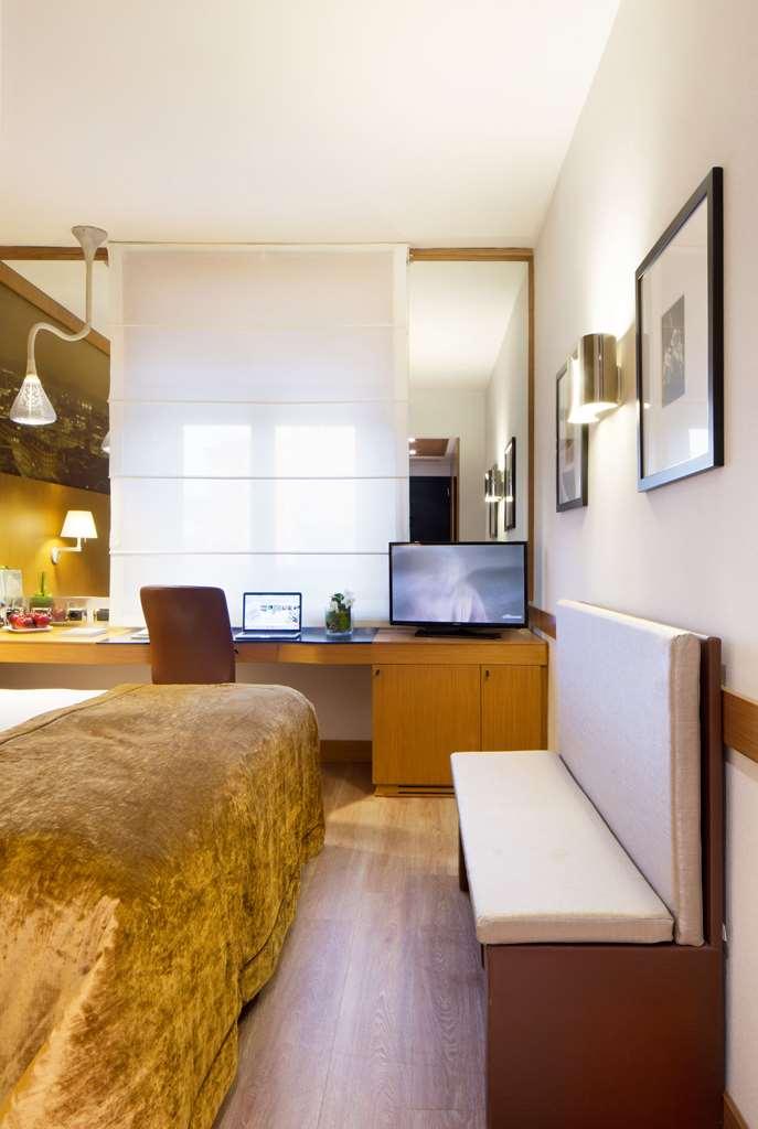 Starhotels Tourist 4*