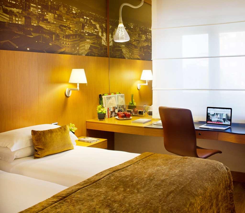 Starhotels Tourist 4* Milão