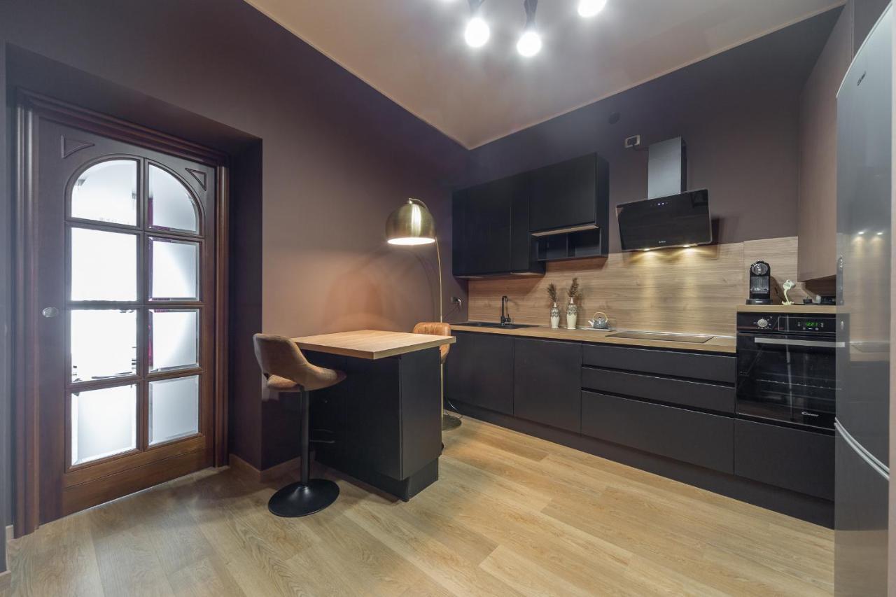 Moscova 50 Apartment