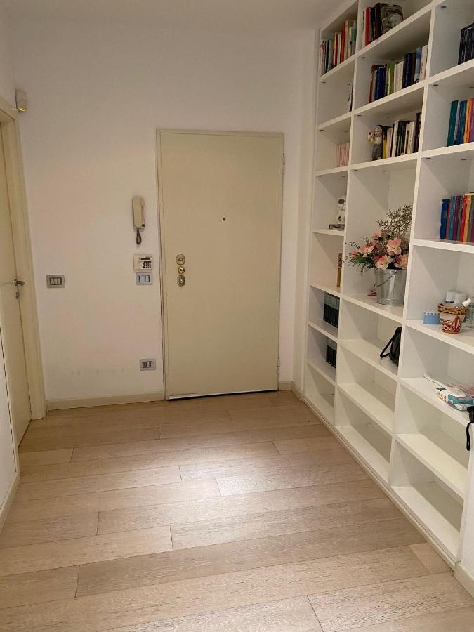 Apartamento Lovely In The New Porta Nuova Area Milão