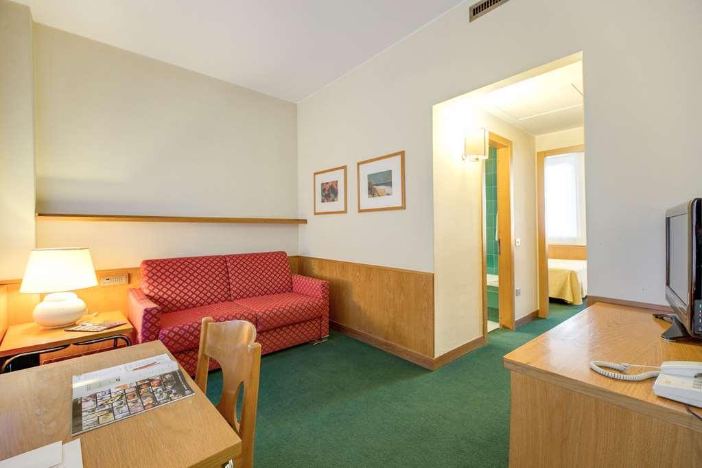 Galileo Hotel 4*