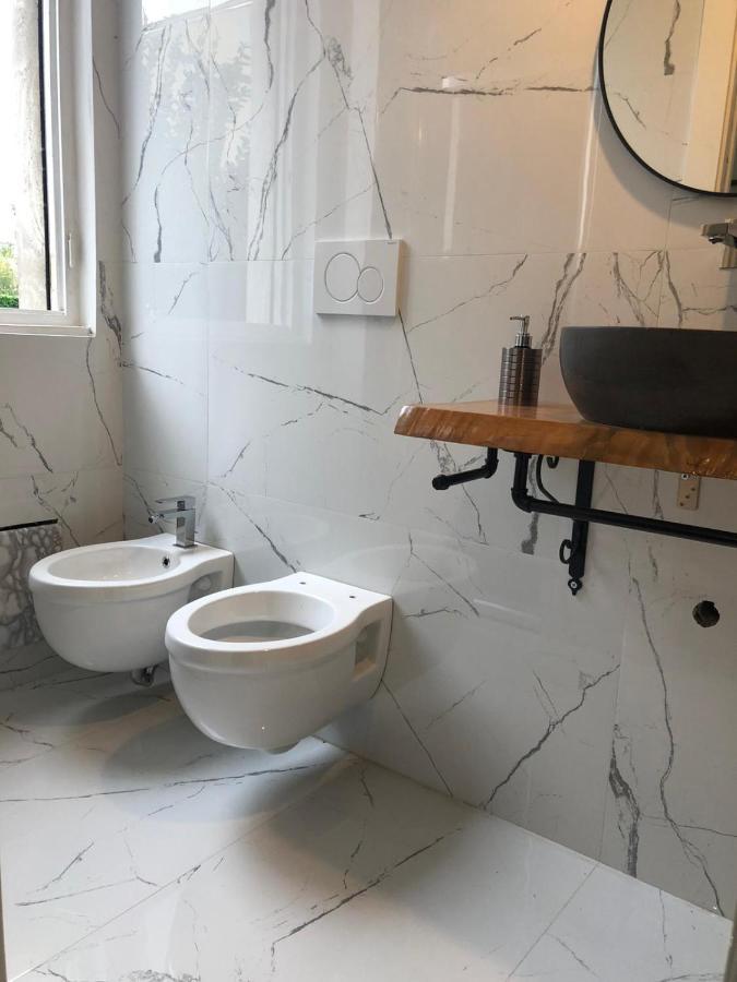 Trevi Industrial D Apartment