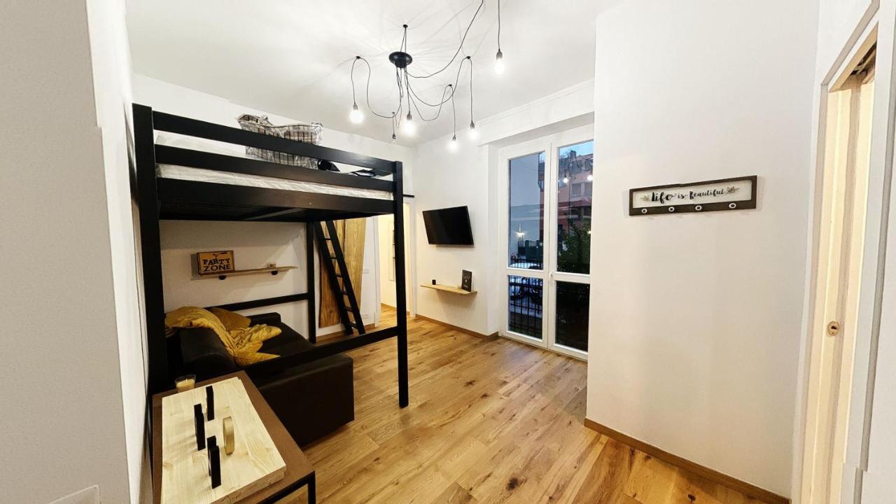 Trevi Industrial D Apartment Mailand