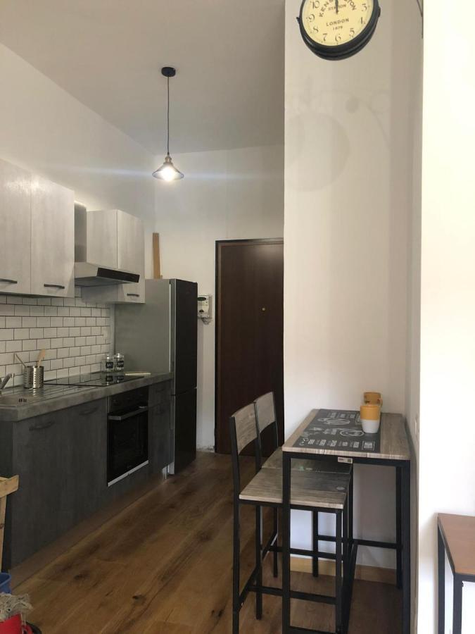 Trevi Industrial D Apartment